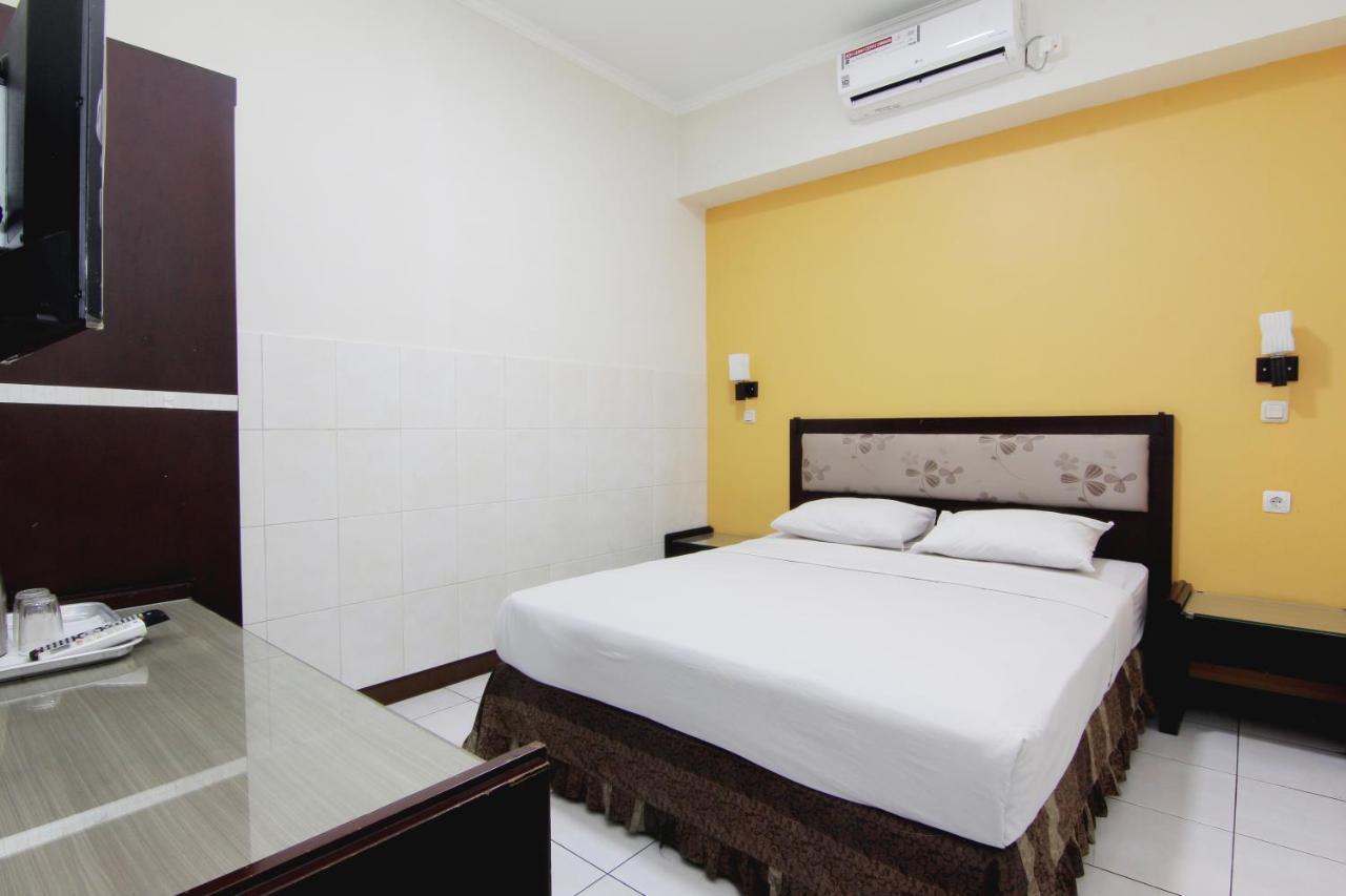 Hotel Palem Bandung Exterior photo