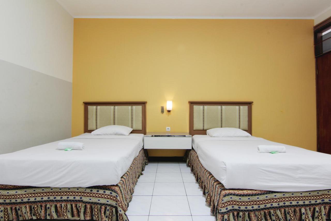 Hotel Palem Bandung Exterior photo