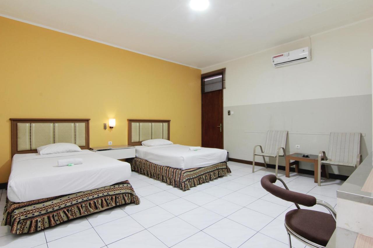 Hotel Palem Bandung Exterior photo