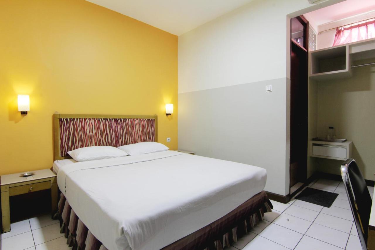 Hotel Palem Bandung Exterior photo